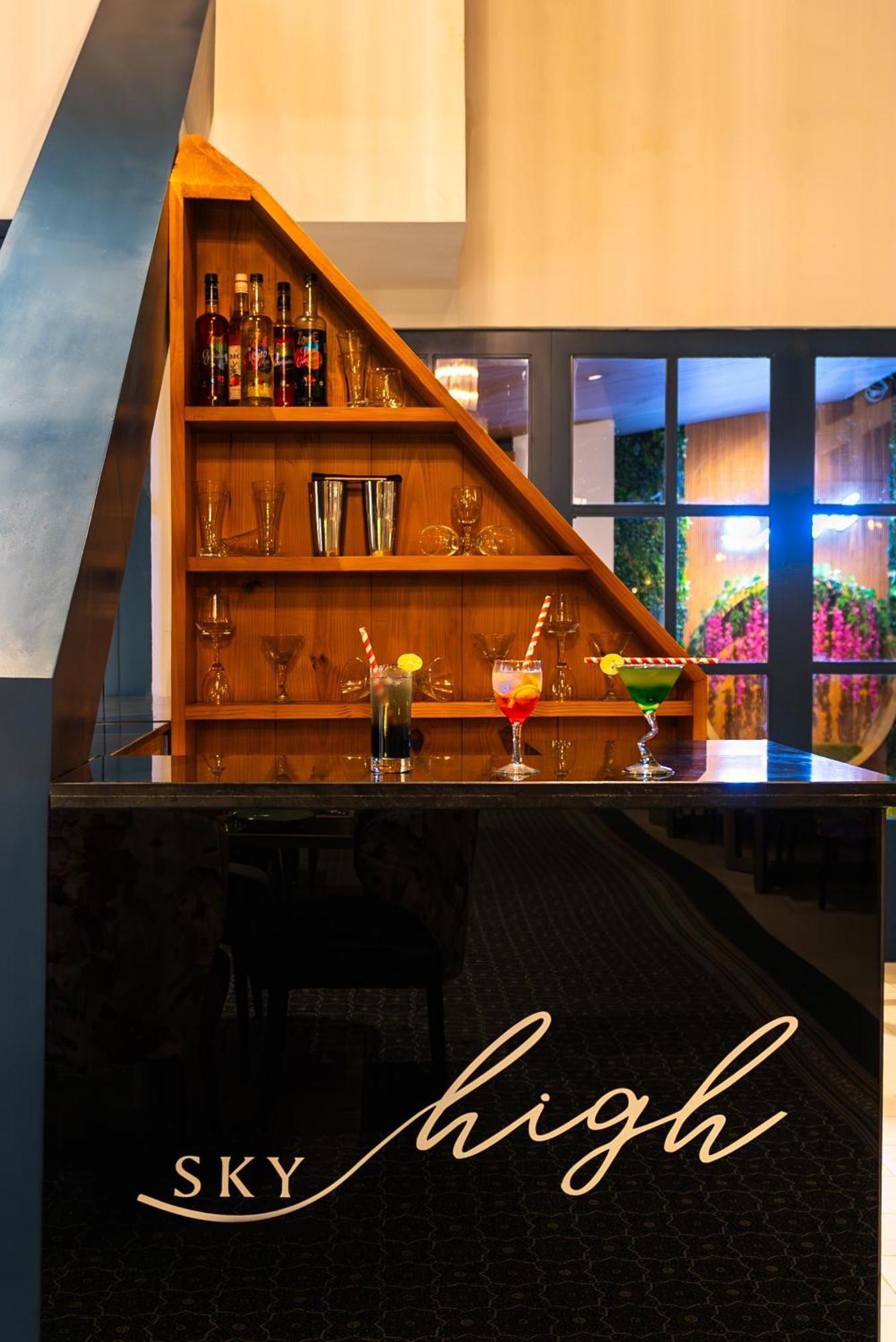 Clarks Inn Express, Rishīkesh Εξωτερικό φωτογραφία